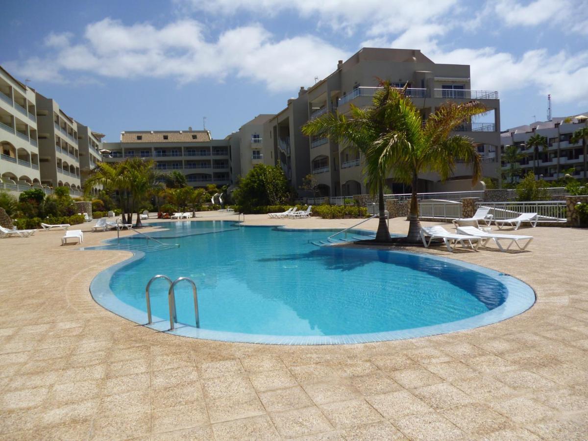 Comfortable Apartment With Amazing Sea Views Palm-mar Exterior photo